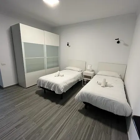 Apartment Luxury Port View R31
