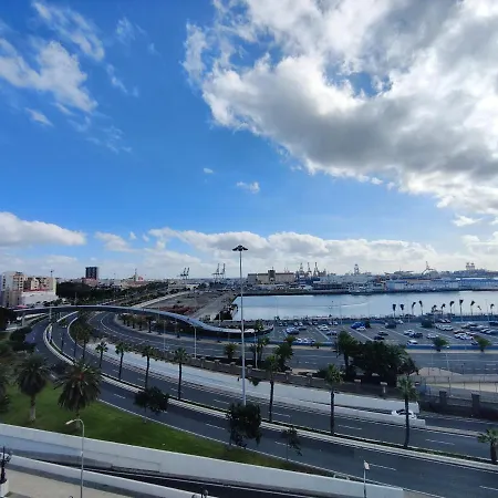 Luxury Port View R31 *